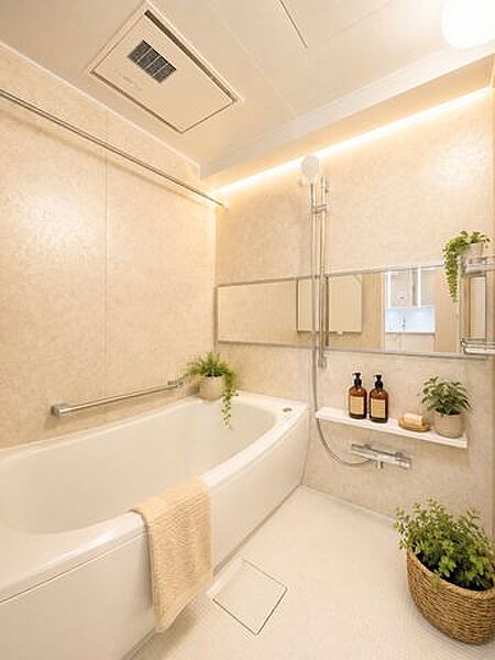 清潔感のあるバスルーム。シンプルで使いやすい空間です。※実際の写真に家具や調度品をCG合成したものです。