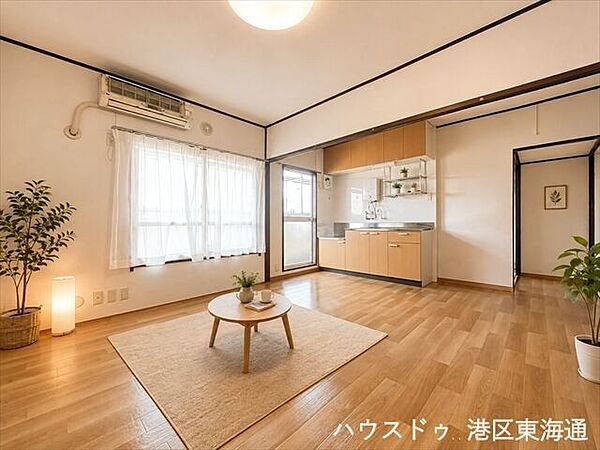 実際の写真に家具や調度品をＣＧ合成したものです。（家具等は販売に含まれておりません。）温かい雰囲気の広々ＬＤＫスペースです。