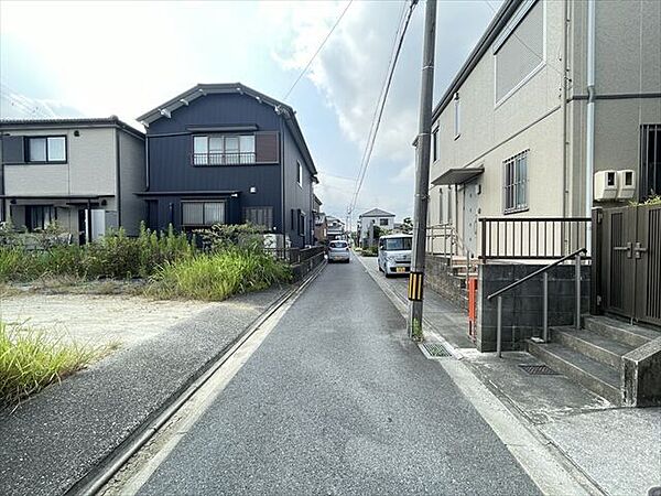 ・名古屋市立福田小学校まで徒歩16分(約1252m)・名古屋市立南陽中学校まで徒歩26分(約2026m)