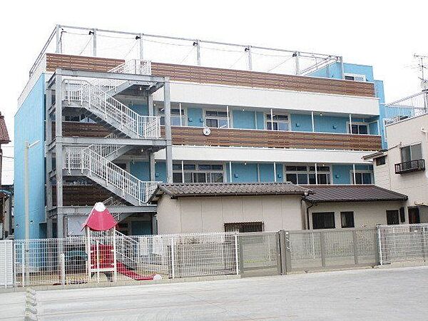 わたつみ保育園食育と環境教育を中心とした保育を心掛けて毎日楽しく過ごしていける、アットホームな保育園です。優しく子どもたちを見守り育てよう。 450m