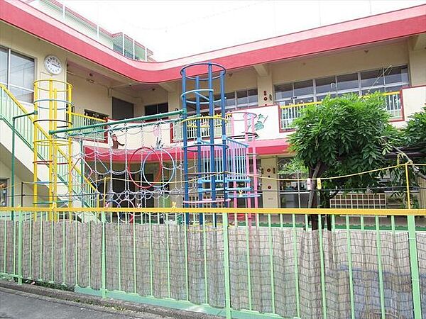 中野保育園中野保育園は、0歳児～5歳児までの子どものいる集団生活の中で、やって良い事、悪い事の区別、我慢しなければならない事など色々経験をして、感受性と社会性を養います。 690m