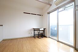 ベンベデール　II 210 2階ワンルームのリビング/ダイニング
