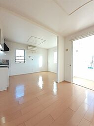 メゾンソレイユ 204 2階2LDKのリビング/ダイニング