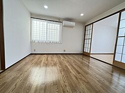 SHAMROCK D201 2階3LDKのリビング/ダイニング