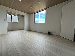 グランスイート森　B棟 202 2階1LDKのリビング/ダイニング