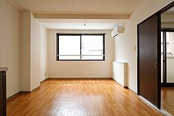 サンサーラ大町 102 1階2LDKのリビング/ダイニング