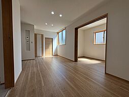 Felice久方II 101 1階1LDKのリビング/ダイニング