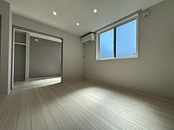 Violet星井町 102 1階1LDKのリビング/ダイニング