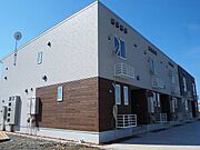 朝菜町駅より徒歩32分 築8年10ヶ月 2階建の賃貸物件