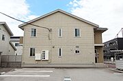 朝菜町駅より徒歩12分 築6年9ヶ月 2階建の賃貸物件