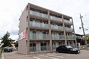 朝菜町駅より徒歩11分 築8年9ヶ月 4階建の賃貸物件