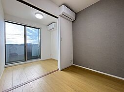 オアシス栄田 2階1LDKのリビング/ダイニング