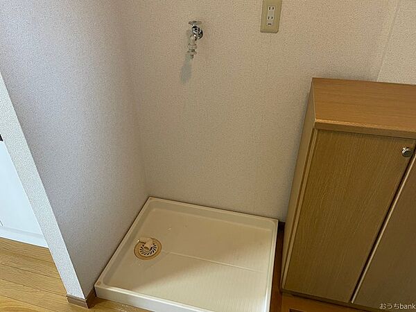 画像13:洗濯機は室内に置けますよ。