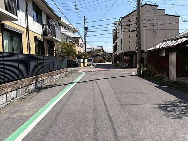 前面道路含む現地写真