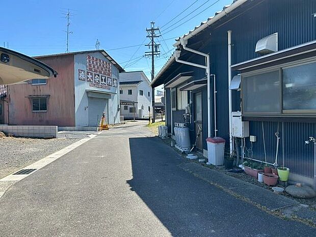 前面道路含む現地写真