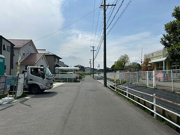 前面道路含む現地写真