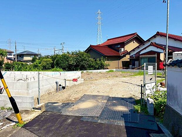 前面道路含む現地写真