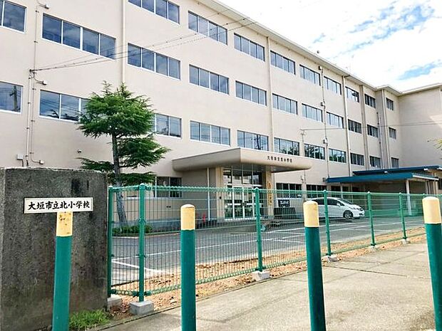 北小学校北小学校 1210m