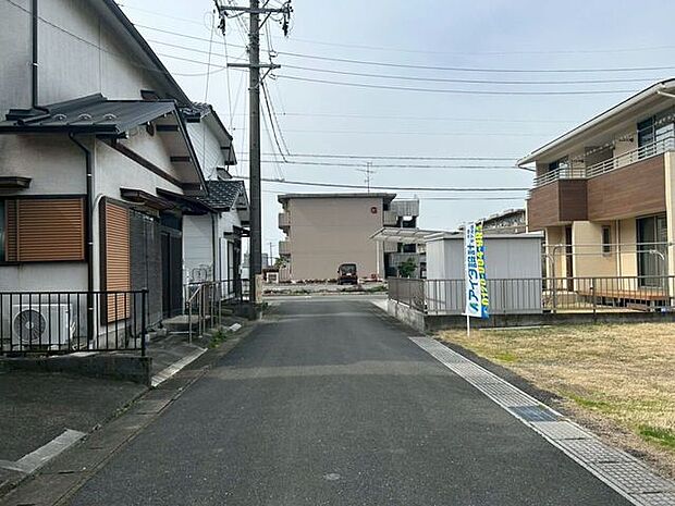 前面道路含む現地写真