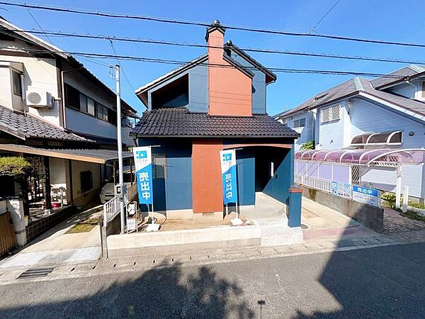 【リフォーム済】外観の写真です。リフォーム外壁・屋根塗装を行いました。