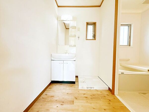 【リフォーム中】洗面室はクリーニングを行います。