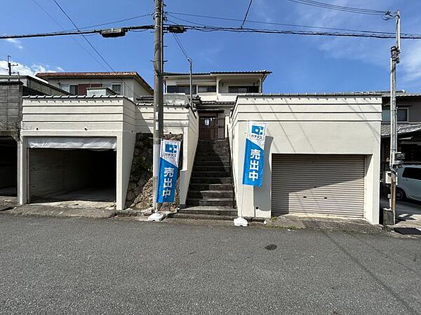 外観：328000647055