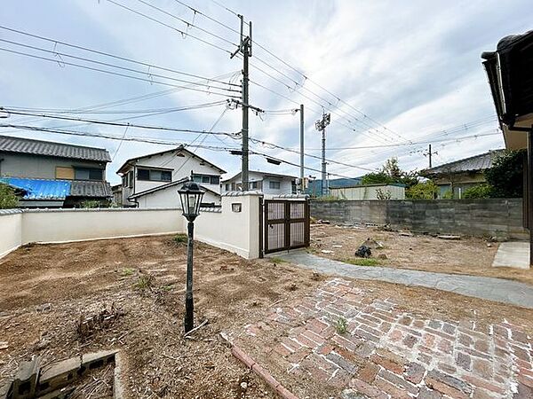 【リフォーム済】庭は植栽を伐採しました。
