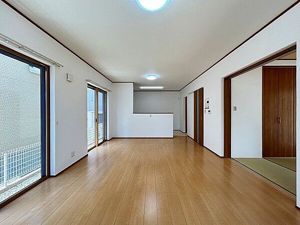 「LDK」約18帖