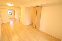 ファミリアメゾン　I 102 1階1LDKのリビング/ダイニング