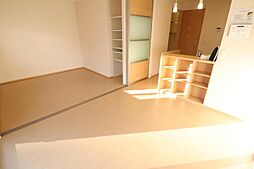 カーサアリエッタA棟 106