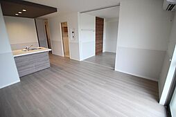 セレナガーデンＥ棟 103 1階2LDKのリビング/ダイニング