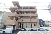 西条駅より徒歩7分 築4年1ヶ月 4階建の賃貸物件