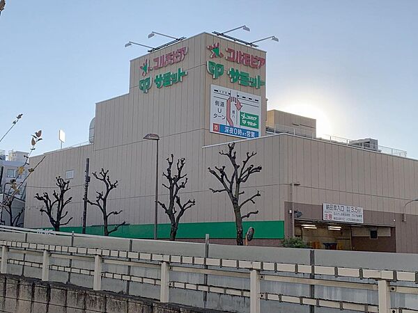 周辺を拡大表示