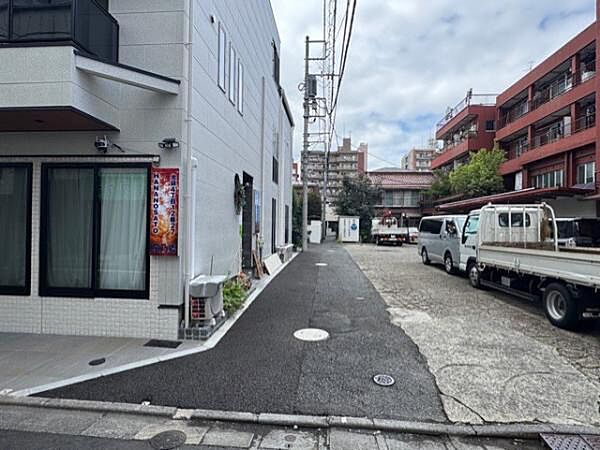 北東側4ｍ私道