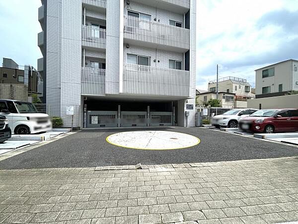 駐車場を拡大表示