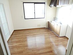 広島高速交通アストラムライン 祇園新橋北駅 徒歩5分の賃貸アパート 1階3DKのリビング/ダイニング