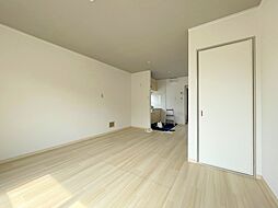 JR芸備線 戸坂駅 徒歩6分の賃貸アパート 1階2LDKのリビング/ダイニング