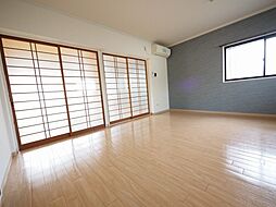 広島電鉄8系統 舟入南駅 徒歩12分の賃貸マンション 1階2LDKのリビング/ダイニング