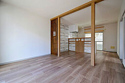 JR可部線 梅林駅 徒歩13分の賃貸アパート 1階2LDKのリビング/ダイニング