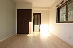 JR山陽本線 向洋駅 徒歩15分の賃貸マンション 1階1Kのリビング/ダイニング