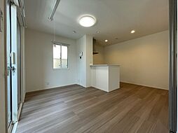 広島電鉄1系統 皆実町六丁目駅 徒歩13分の賃貸アパート 1階1LDKのリビング/ダイニング