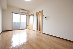 広島電鉄1系統 宇品2丁目駅 徒歩2分の賃貸マンション 4階1DKのリビング/ダイニング