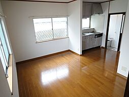 JR呉線 向洋駅 徒歩13分の賃貸タウンハウス 1階2LDKのリビング/ダイニング