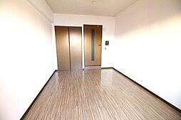 JR山陽本線 横川駅 徒歩3分の賃貸マンション 11階1Kのリビング/ダイニング