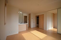 広島電鉄宮島線 古江駅 徒歩12分の賃貸アパート 2階1SLDKのリビング/ダイニング