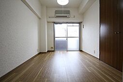 広島電鉄5系統 南区役所前駅 徒歩8分の賃貸マンション 8階ワンルームのリビング/ダイニング