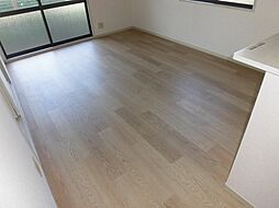 JR可部線 古市橋駅 徒歩4分の賃貸アパート 1階2LDKのリビング/ダイニング