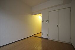 広島電鉄8系統 寺町駅 徒歩4分の賃貸マンション 4階ワンルームのリビング/ダイニング