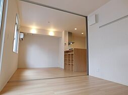 広島高速交通アストラムライン 高取駅 徒歩4分の賃貸アパート 1階2DKのリビング/ダイニング