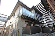 広島駅より徒歩15分 1階 築8年10ヶ月の賃貸物件
